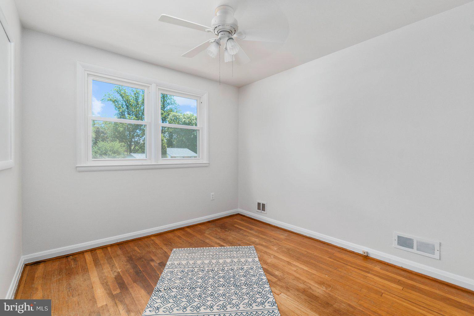 2014 Rollingwood Road Baltimore, MD 21228 - Photo 24 of 40 Bedroom 3 -freshly painted -fls need refinished