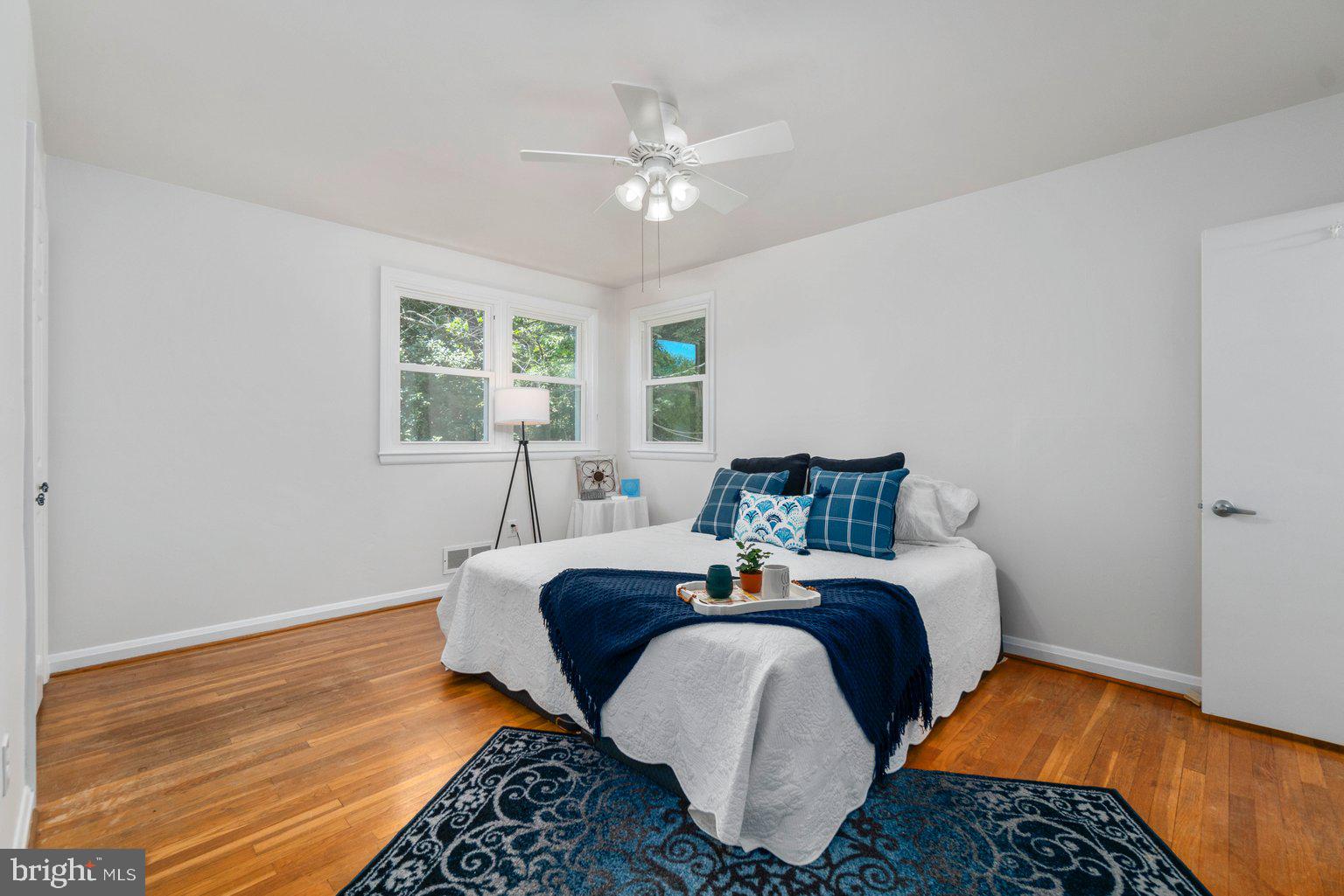 2014 Rollingwood Road Baltimore, MD 21228 - Photo 26 of 40 Large MBR -freshly painted with double closet
