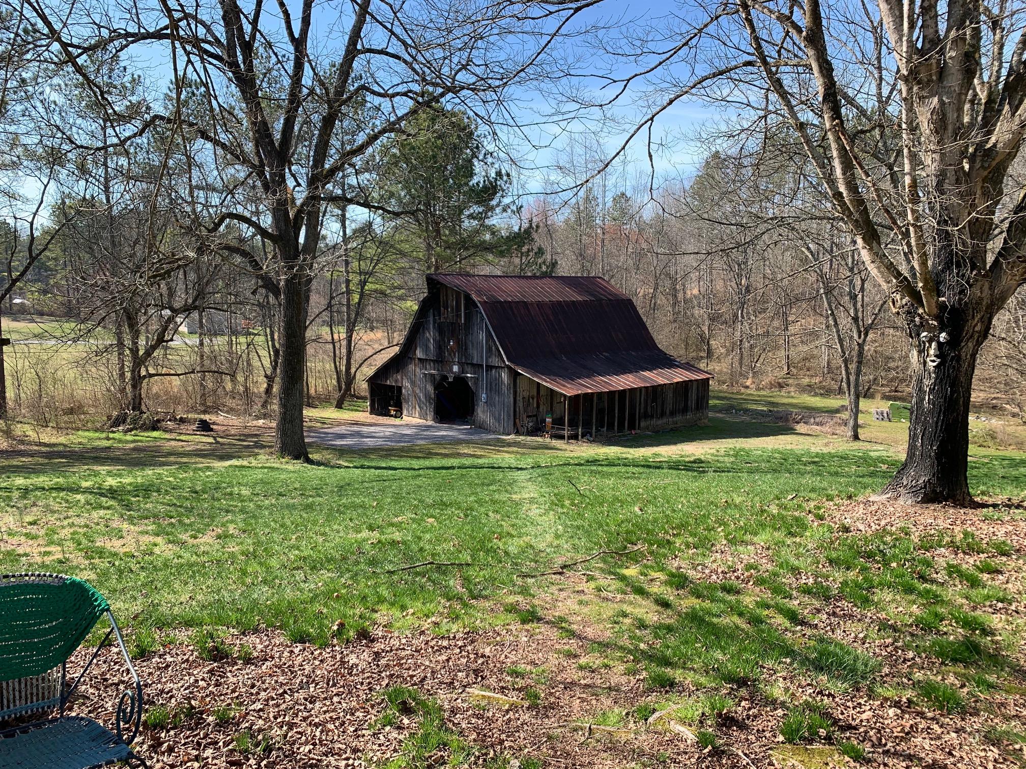 14789 Watkins Road East Loudon, TN 37774 - Photo 2 of 6 Barn