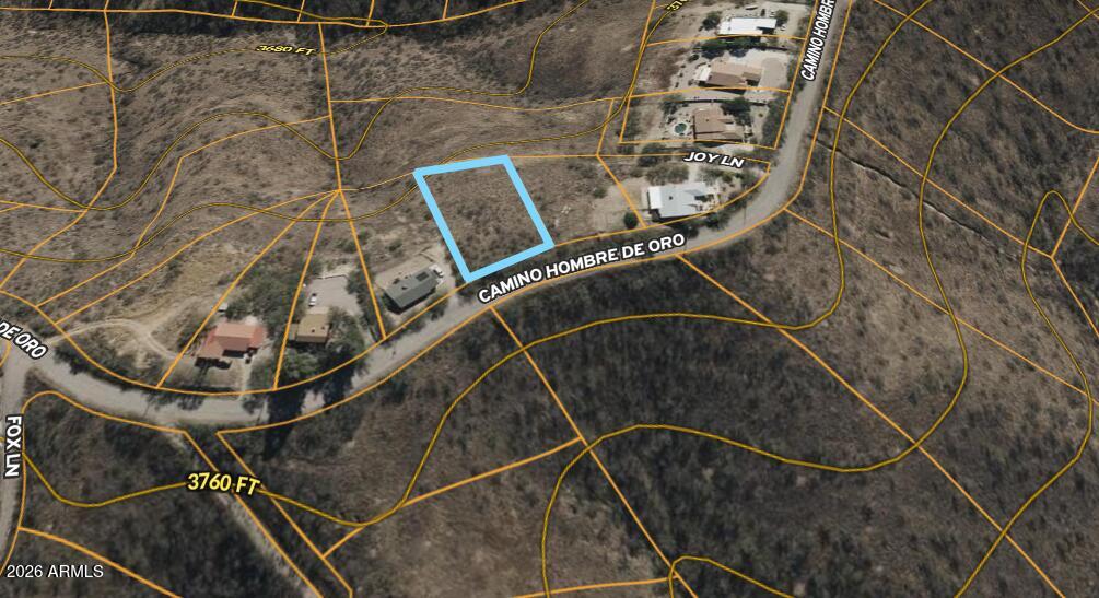 a picture of a bath room