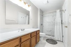 $1,700 | 2228 Golden Oak Lane, Valrico, FL 33594