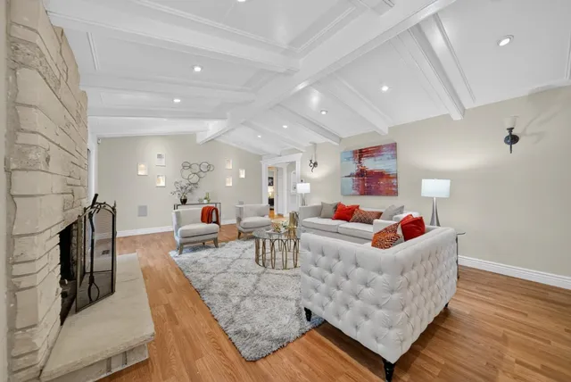 $3,995,888 | 13010 Glen Brae Drive, Saratoga, CA 95070