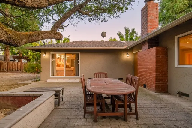 $3,995,888 | 13010 Glen Brae Drive, Saratoga, CA 95070