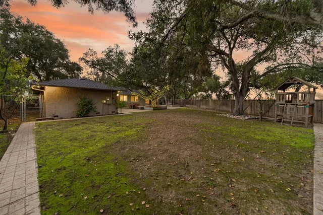 $3,995,888 | 13010 Glen Brae Drive, Saratoga, CA 95070