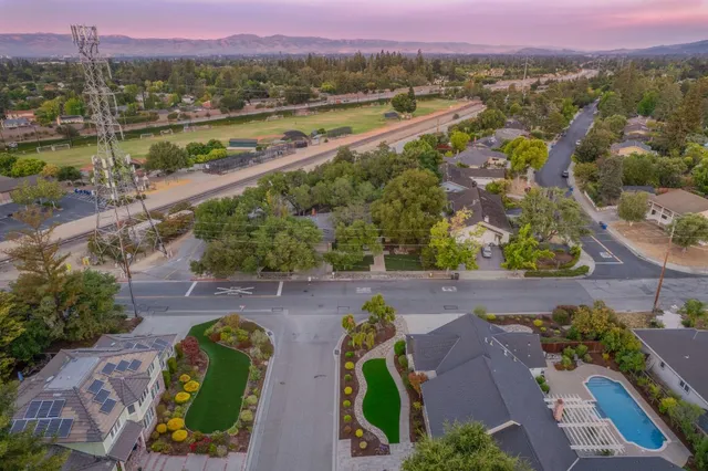 $3,995,888 | 13010 Glen Brae Drive, Saratoga, CA 95070