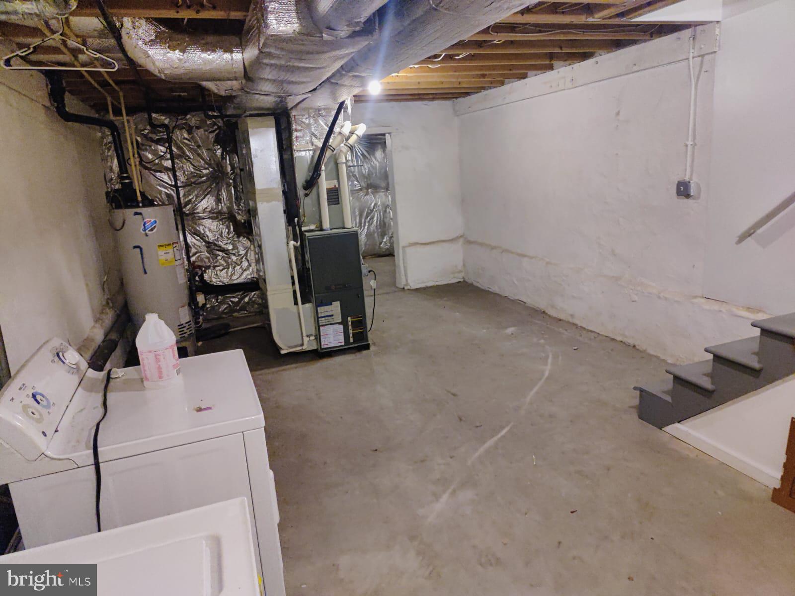 1290 South Merrimac Road Camden, NJ 08104 - Photo 5 of 6