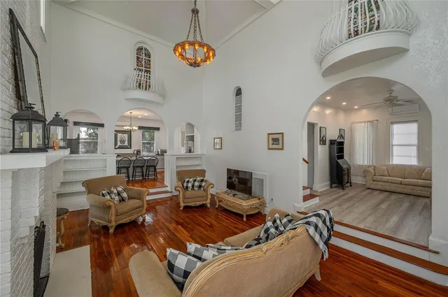 $550,000 | 409 21st Street Southwest, Winter Haven, FL 33880