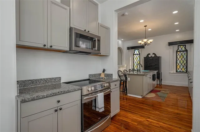 $550,000 | 409 21st Street Southwest, Winter Haven, FL 33880