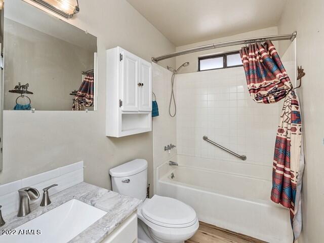 1923 West Bumblebee Road Chino Valley, AZ 86323 - Photo 14 of 34 014_Bathroom