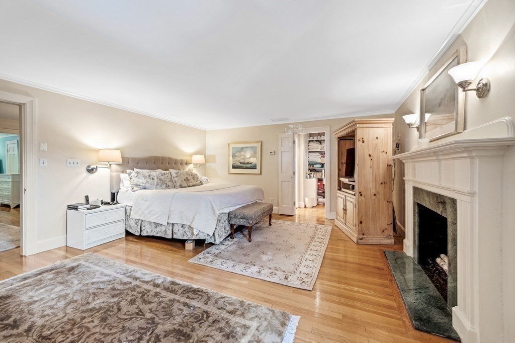 32 Pickwick Road Newton, MA 02465 - Photo 17 of 34