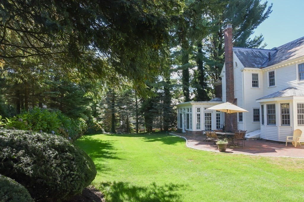 32 Pickwick Road Newton, MA 02465 - Photo 31 of 34