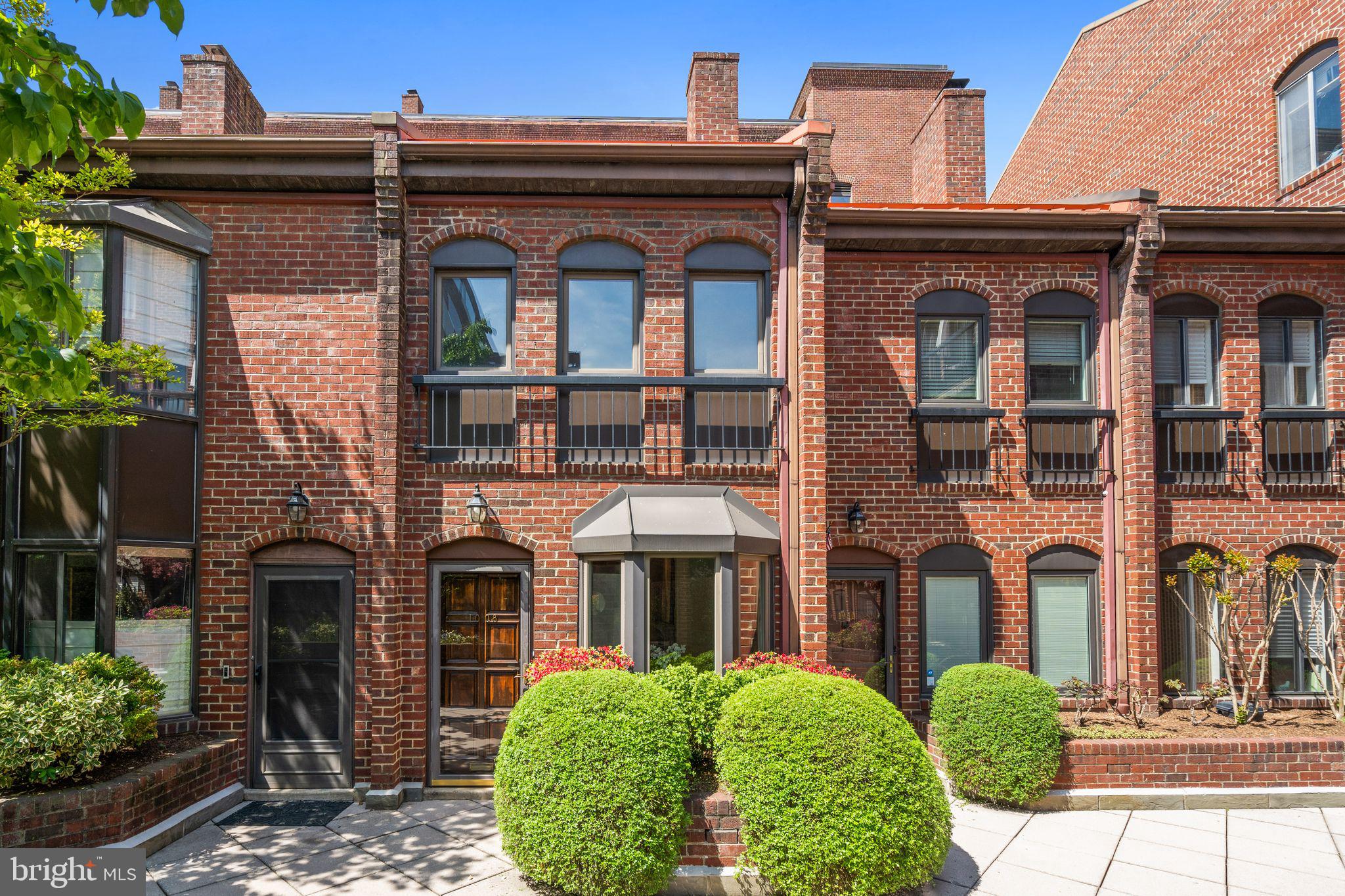 1008 Paper Mill Court, Unit 1008 Washington, DC 20007 - Photo 1 of 31 a front view of a house