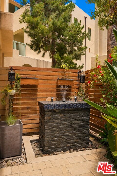 116 Catalyst Irvine, CA 92618 - Photo 66 of 75
