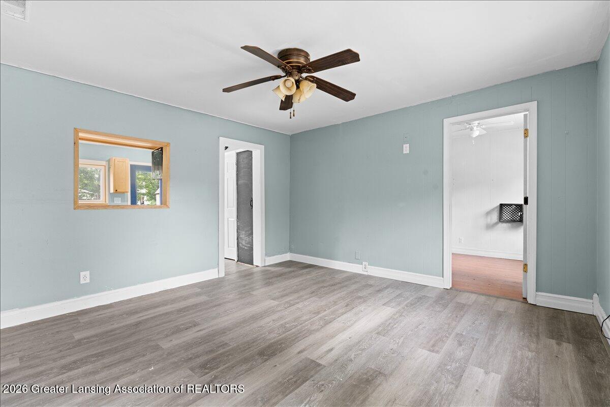 5136 Bell Oak Road East Webberville, MI 48892 - Photo 6 of 30 06-Media Jett - 10