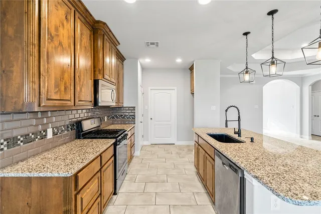 $2,350 | 7510 Quartz Drive, Corpus Christi, TX 78414