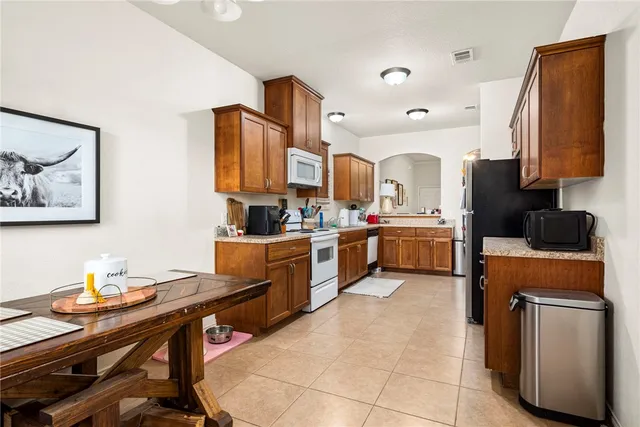 $1,800 | 4451 Reveille Road, College Station, TX 77845