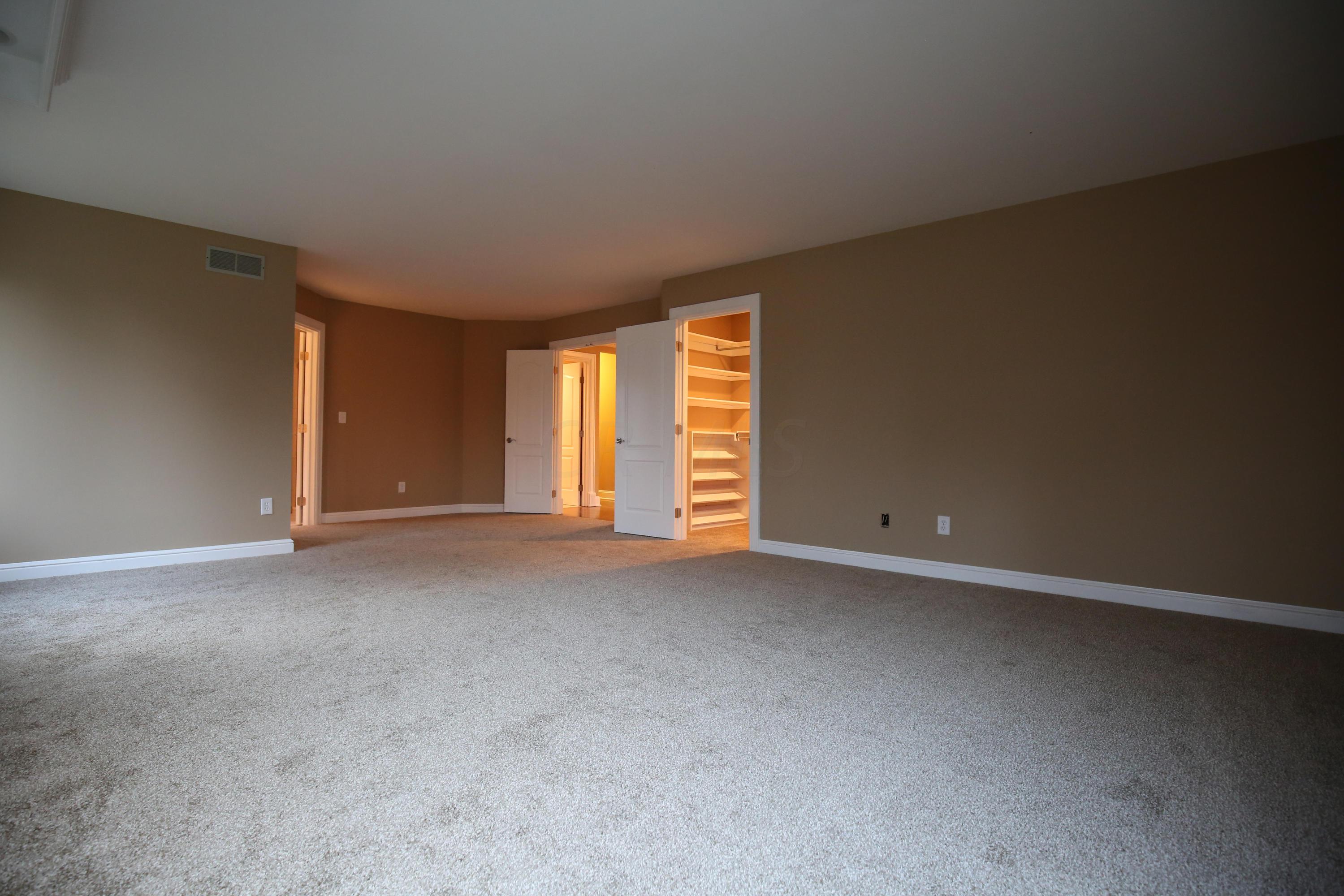 1850 McCoy Road Columbus, OH 43220 - Photo 30 of 54 Gallery Image 30