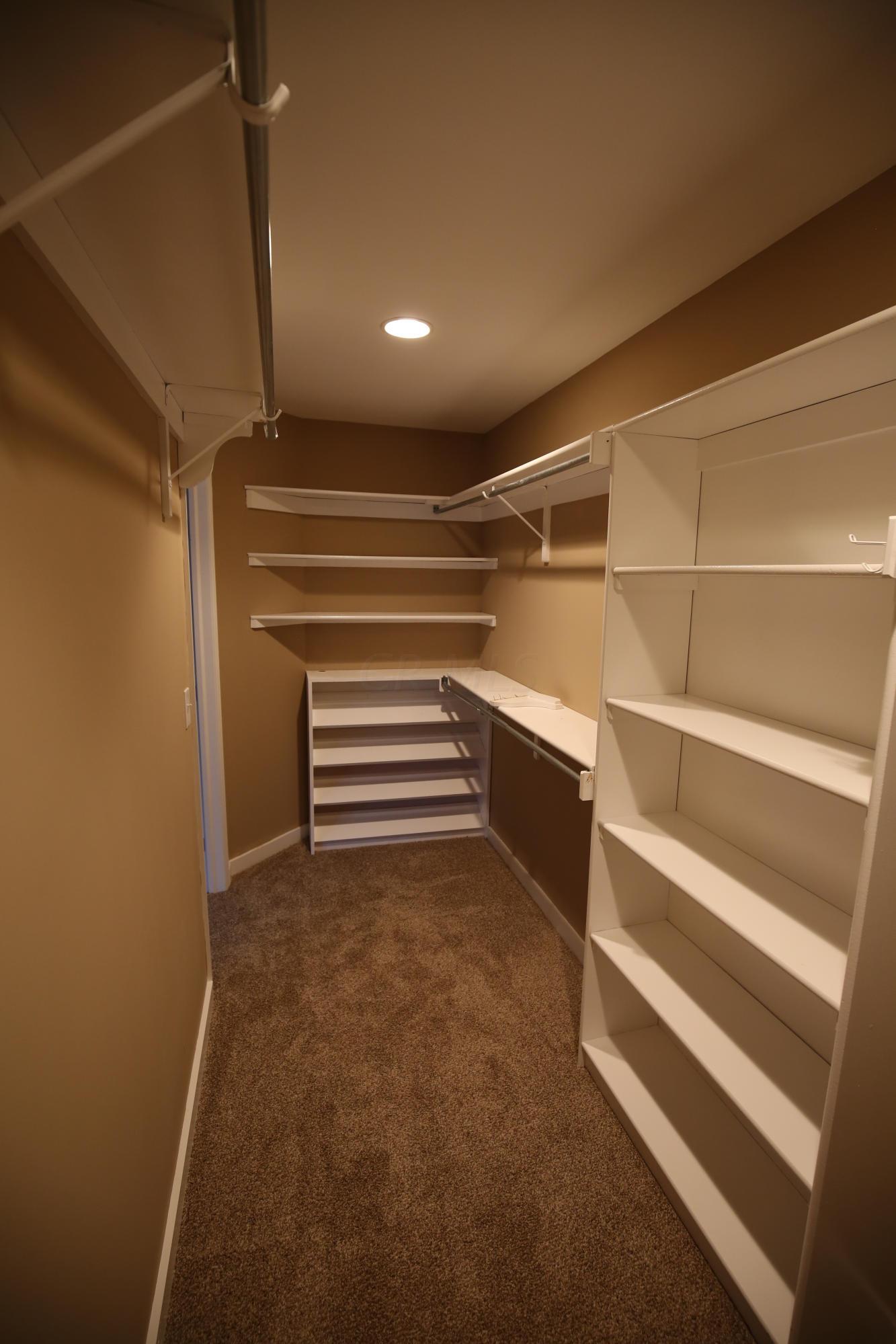 1850 McCoy Road Columbus, OH 43220 - Photo 32 of 54 Gallery Image 32