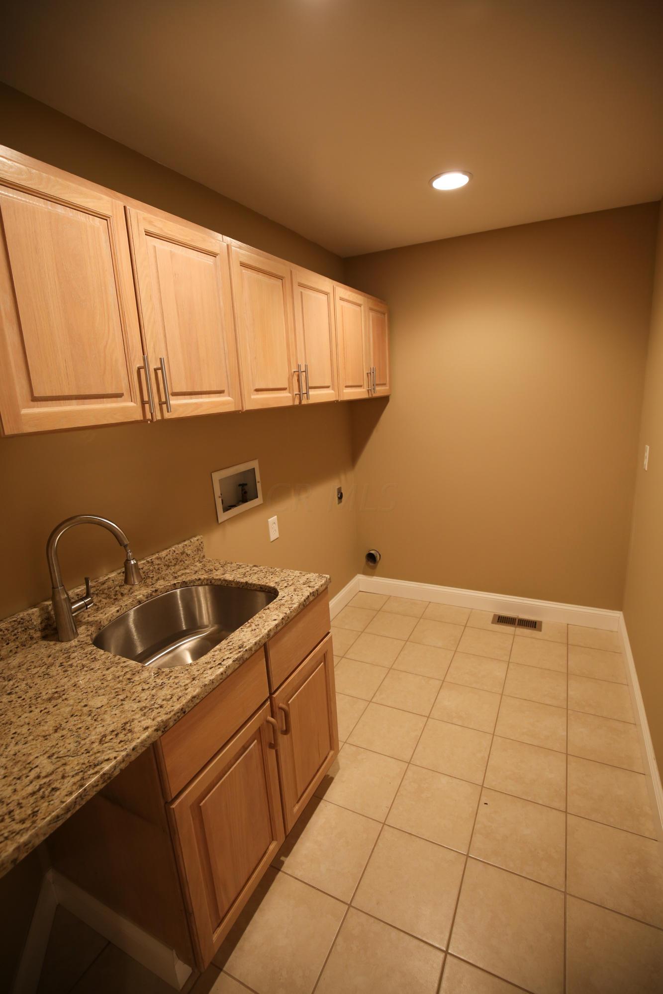 1850 McCoy Road Columbus, OH 43220 - Photo 38 of 54 Gallery Image 38