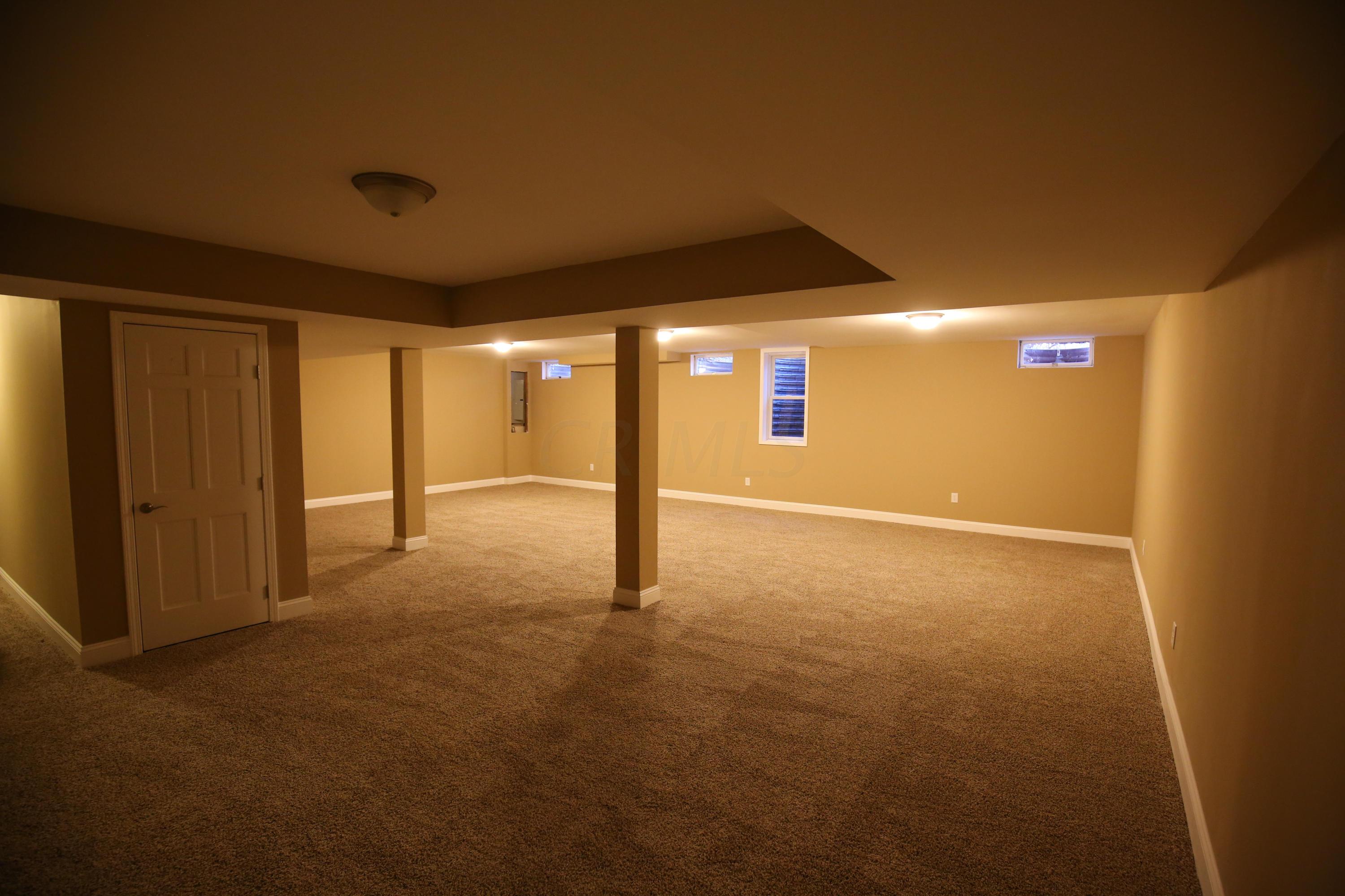 1850 McCoy Road Columbus, OH 43220 - Photo 48 of 54 Gallery Image 48