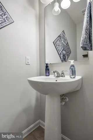 $665,000 | 400 Szypulski Lane, Florence, NJ 08518