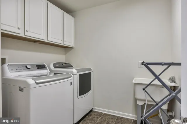 $665,000 | 400 Szypulski Lane, Florence, NJ 08518