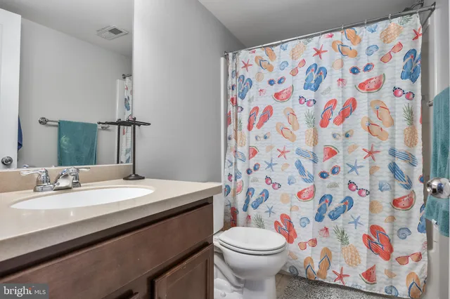 $665,000 | 400 Szypulski Lane, Florence, NJ 08518