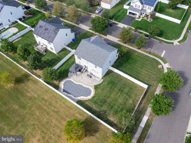 $665,000 | 400 Szypulski Lane, Florence, NJ 08518