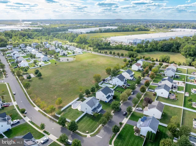 $665,000 | 400 Szypulski Lane, Florence, NJ 08518