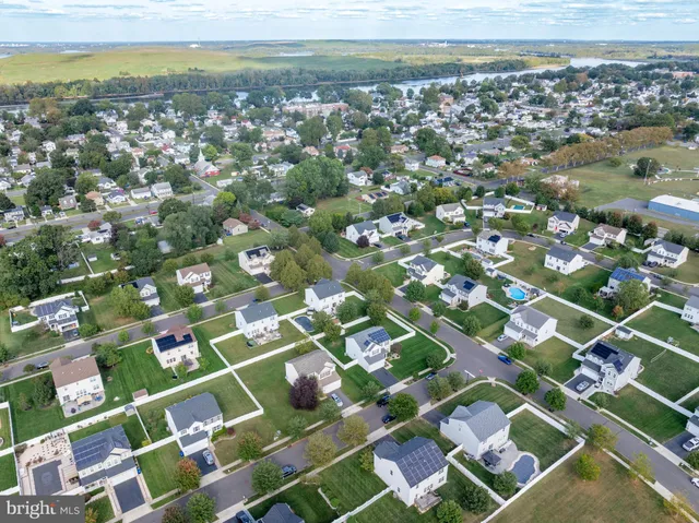 $665,000 | 400 Szypulski Lane, Florence, NJ 08518