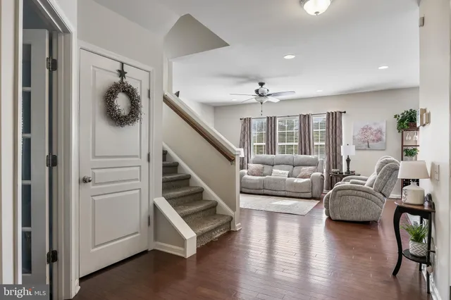 $665,000 | 400 Szypulski Lane, Florence, NJ 08518