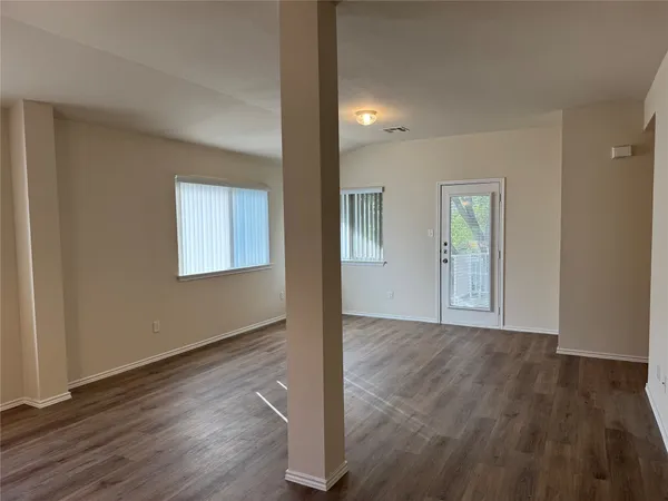 $310,000 | 1124 Sundrop Place, Round Rock, TX 78665