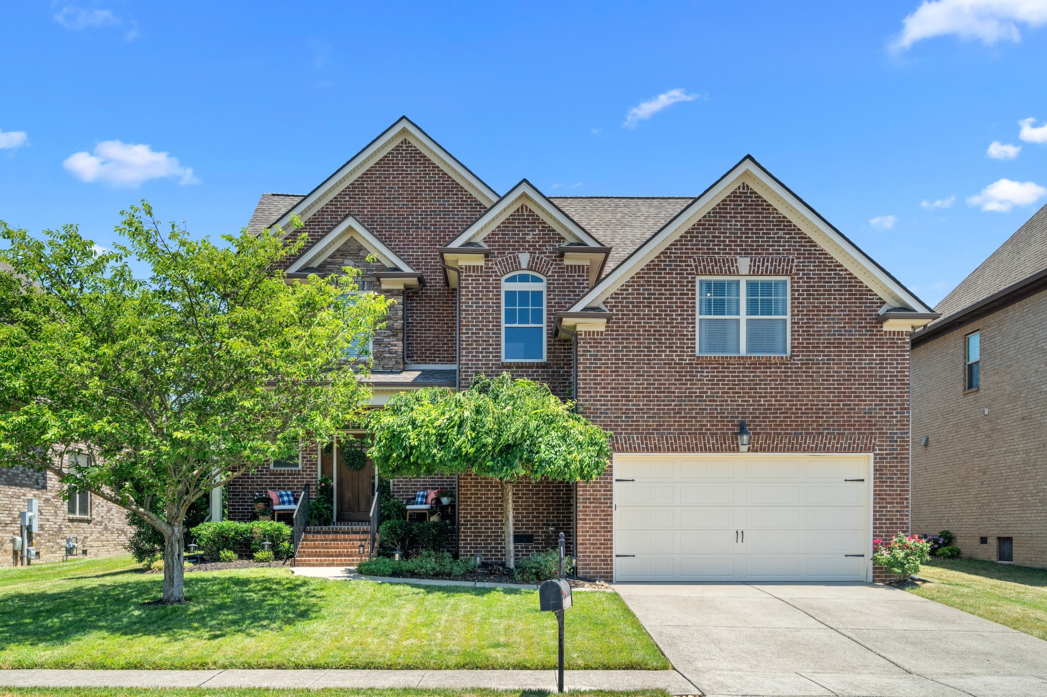 7020 Brindle Ridge Way Spring Hill, TN 37174 - Photo 2 of 42