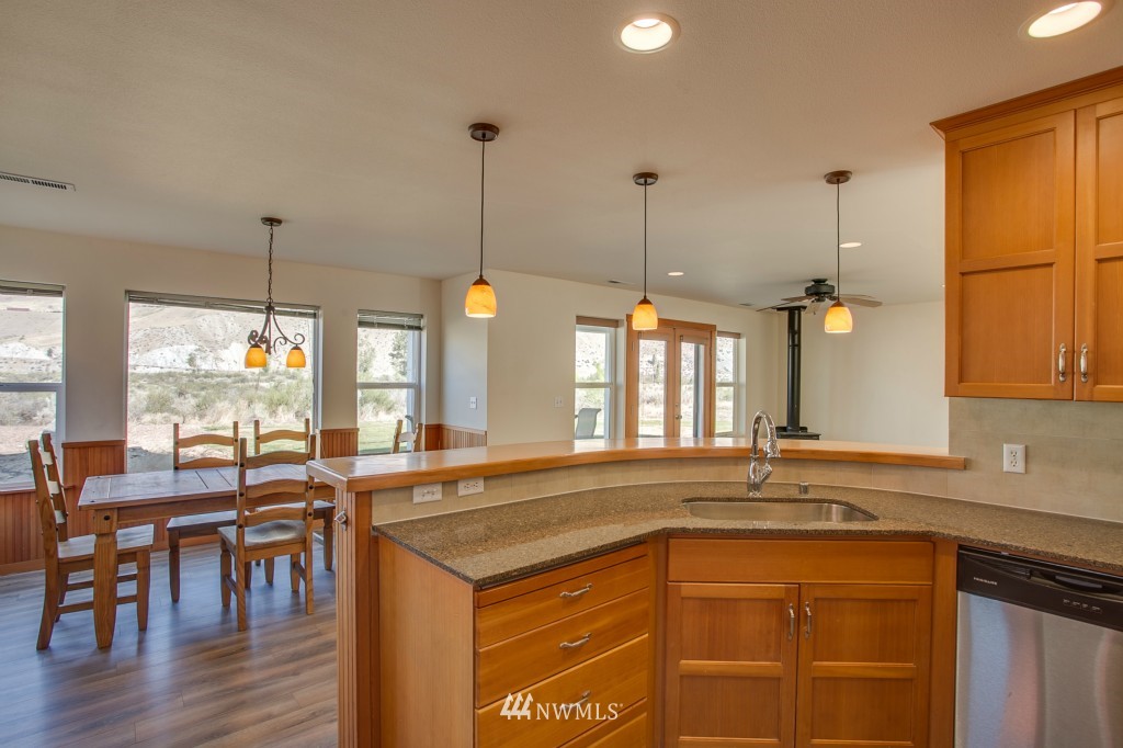 375 Lake Front Road Orondo, WA 98843 - Photo 13 of 24 Gallery Image 13