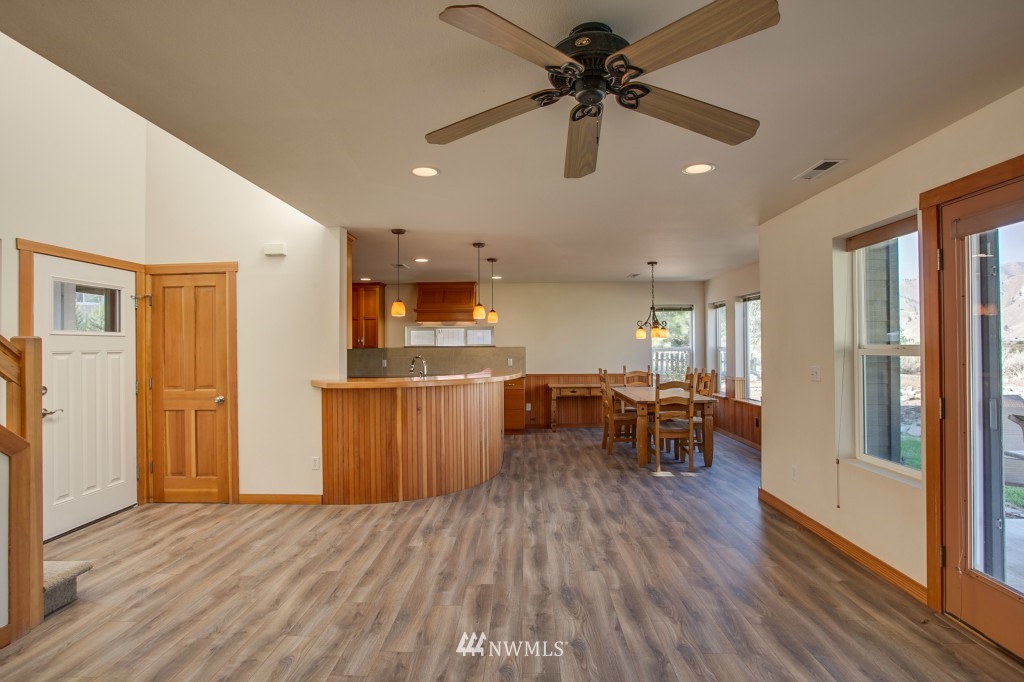 375 Lake Front Road Orondo, WA 98843 - Photo 8 of 24 Gallery Image 8