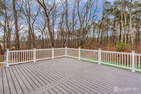 $899,000 | 15 Michelle Avenue, South Amboy, NJ 08879