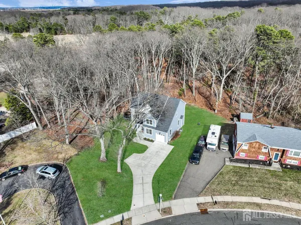 $899,000 | 15 Michelle Avenue, South Amboy, NJ 08879