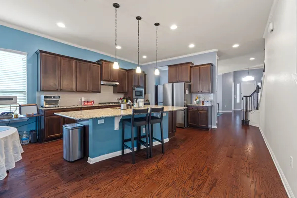$3,895 | 1400 Little Elm Trail, Unit 1215A, Cedar Park, TX 78613