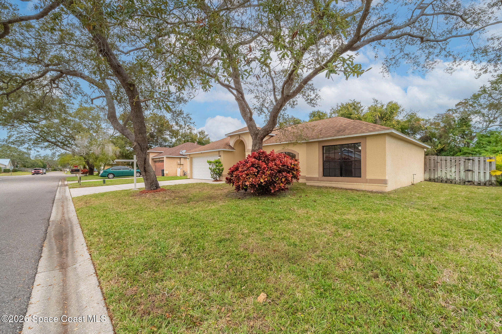 4845 Riverside Road Melbourne, FL 32935 - Photo 3 of 63 JCZ_5781-HDR-Edit