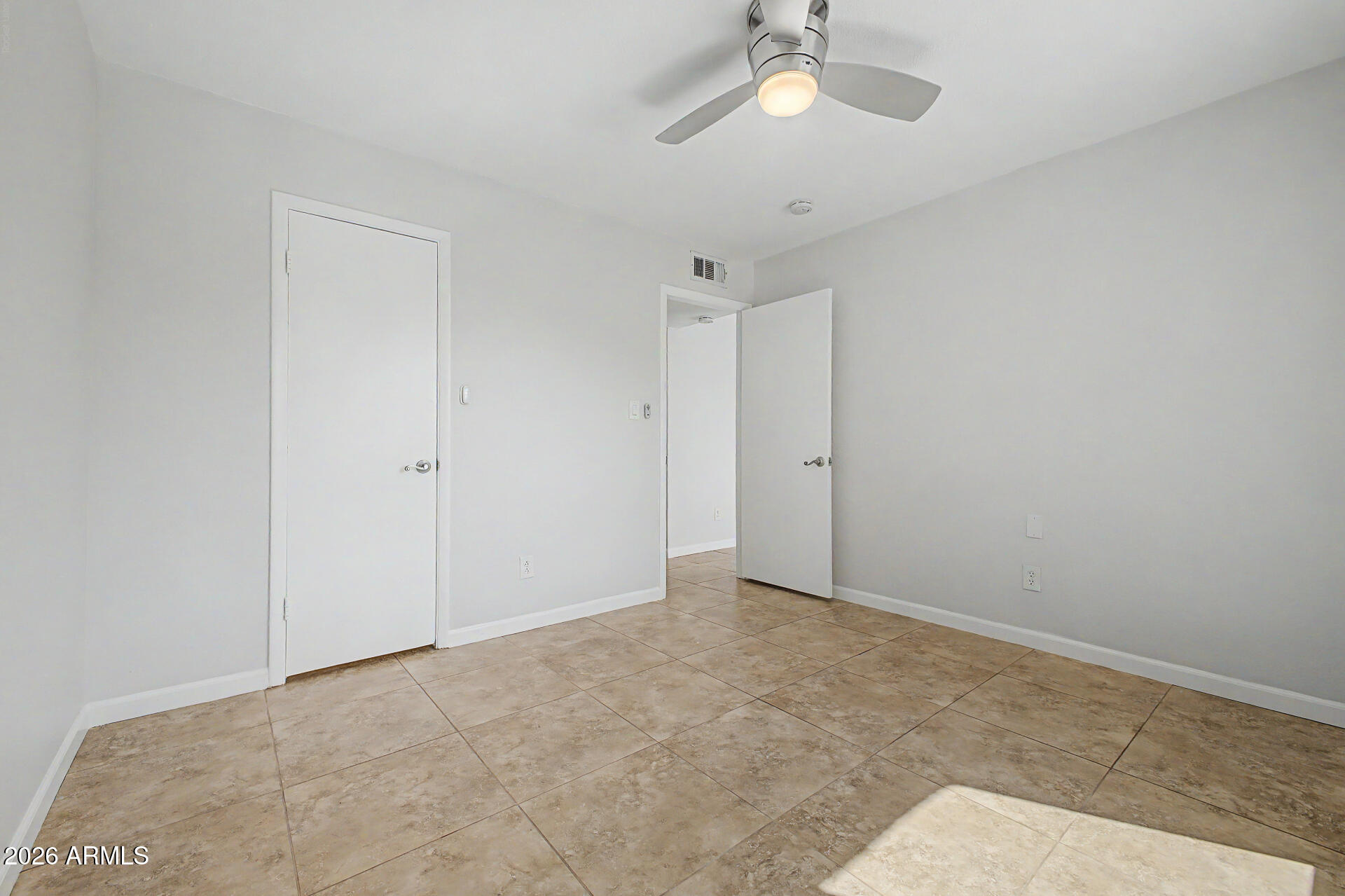 948 South Alma School Road, Unit 79 Mesa, AZ 85210 - Photo 17 of 32 15 - Alma