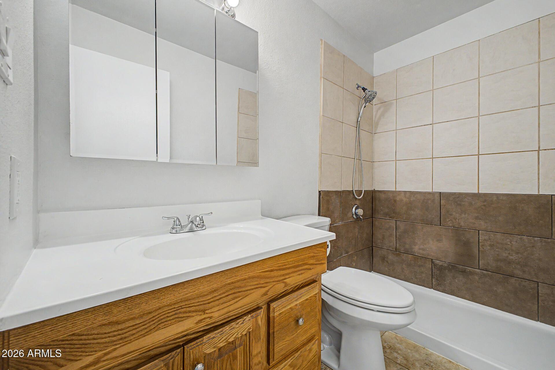 948 South Alma School Road, Unit 79 Mesa, AZ 85210 - Photo 27 of 32 16 - Alma