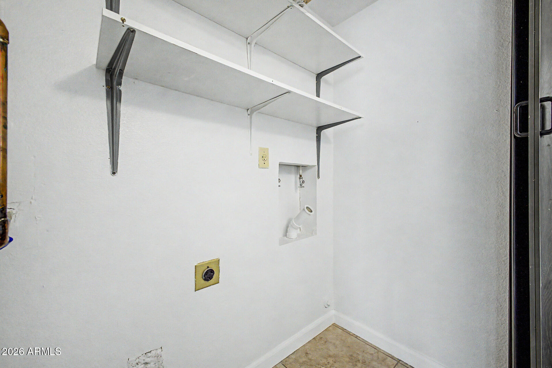 948 South Alma School Road, Unit 79 Mesa, AZ 85210 - Photo 29 of 32 26 - Alma