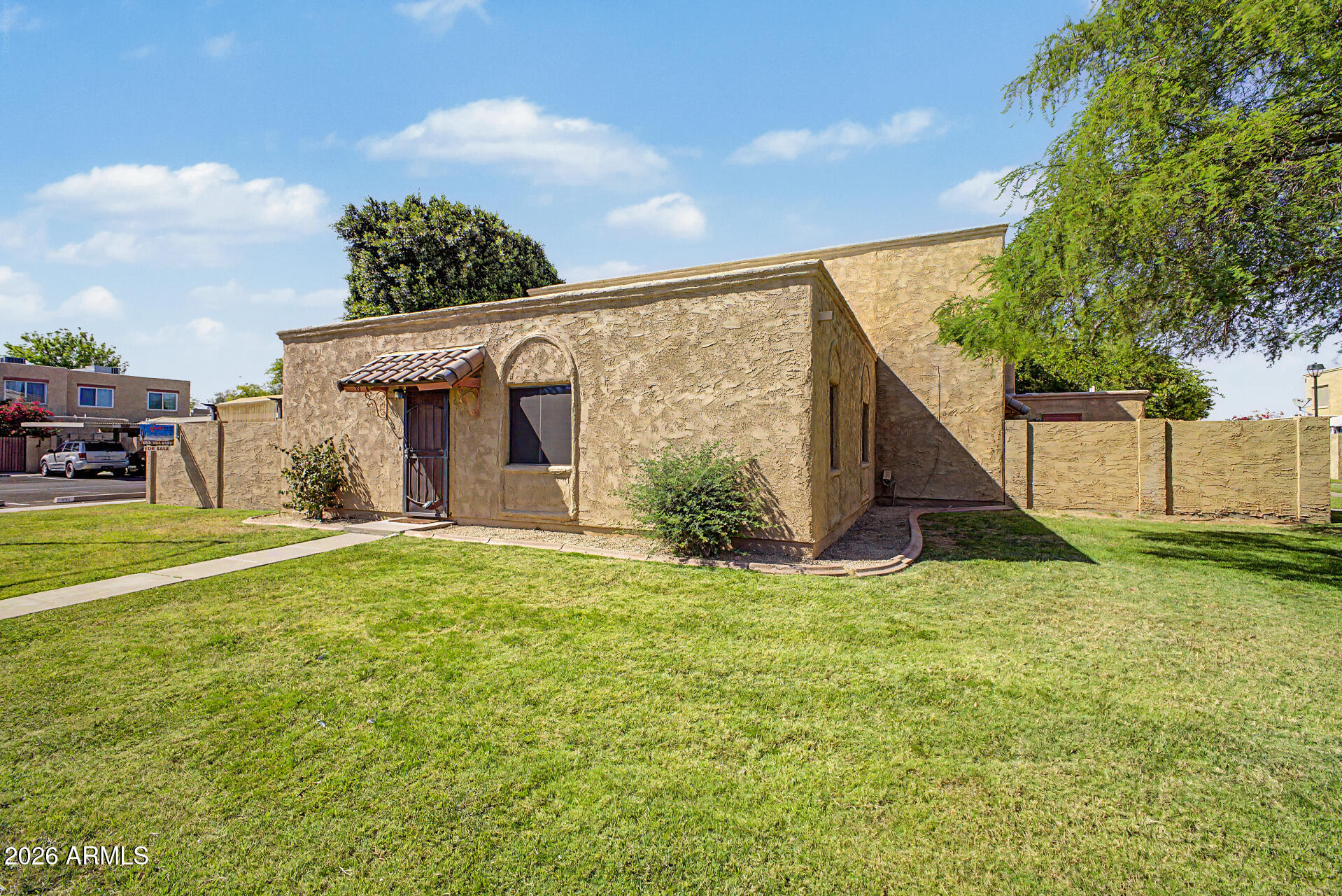 948 South Alma School Road, Unit 79 Mesa, AZ 85210 - Photo 3 of 32 03 - Alma