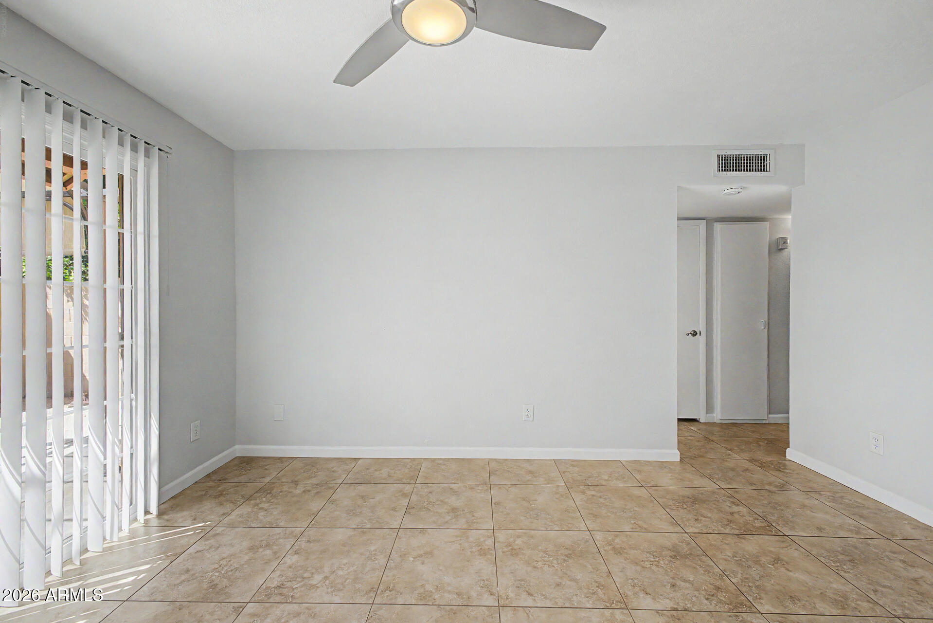 948 South Alma School Road, Unit 79 Mesa, AZ 85210 - Photo 7 of 32 06 - Alma