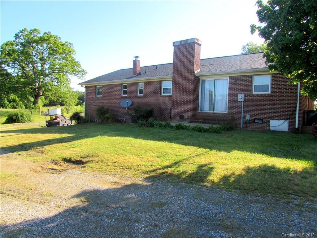 1874 Scenic View Road Hickory Grove, SC 29717 - Photo 2 of 21