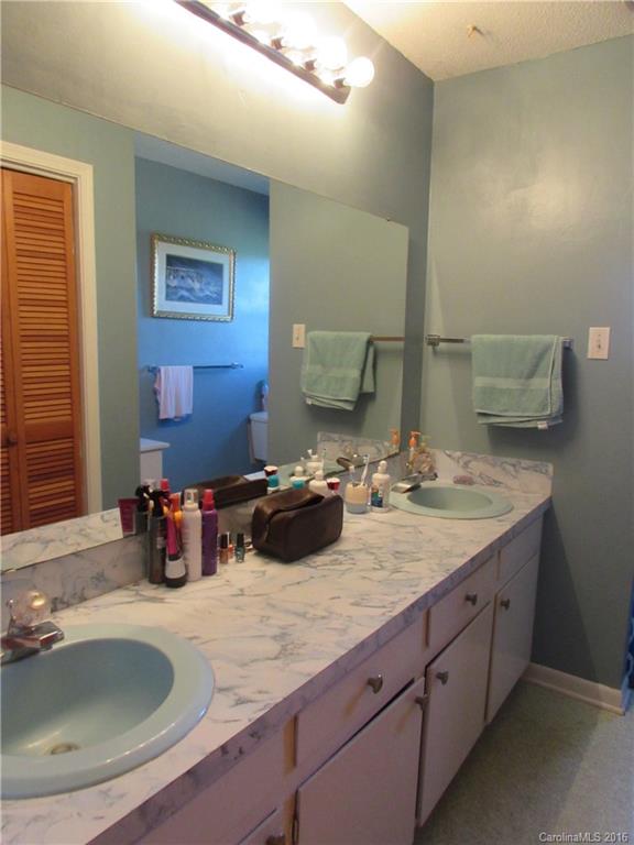 1874 Scenic View Road Hickory Grove, SC 29717 - Photo 13 of 21