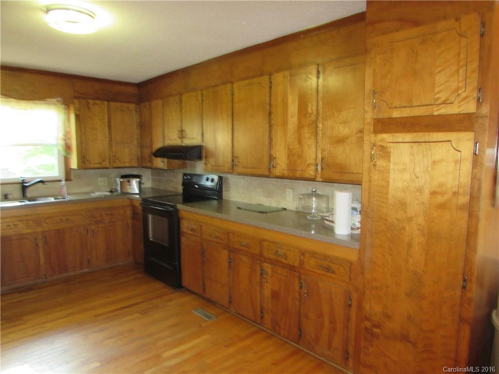 1874 Scenic View Road Hickory Grove, SC 29717 - Photo 6 of 21