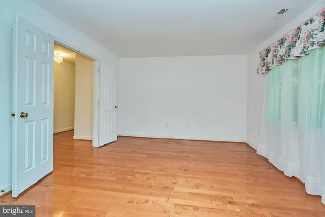 $6,000 | 2 Royal Dominion Court, Bethesda, MD 20817