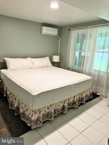 $6,000 | 2 Royal Dominion Court, Bethesda, MD 20817