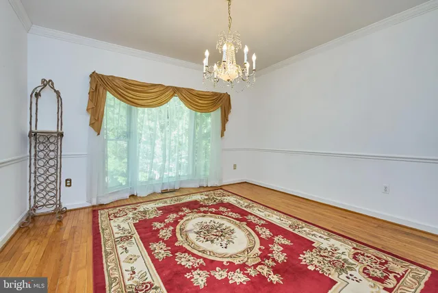 $6,000 | 2 Royal Dominion Court, Bethesda, MD 20817